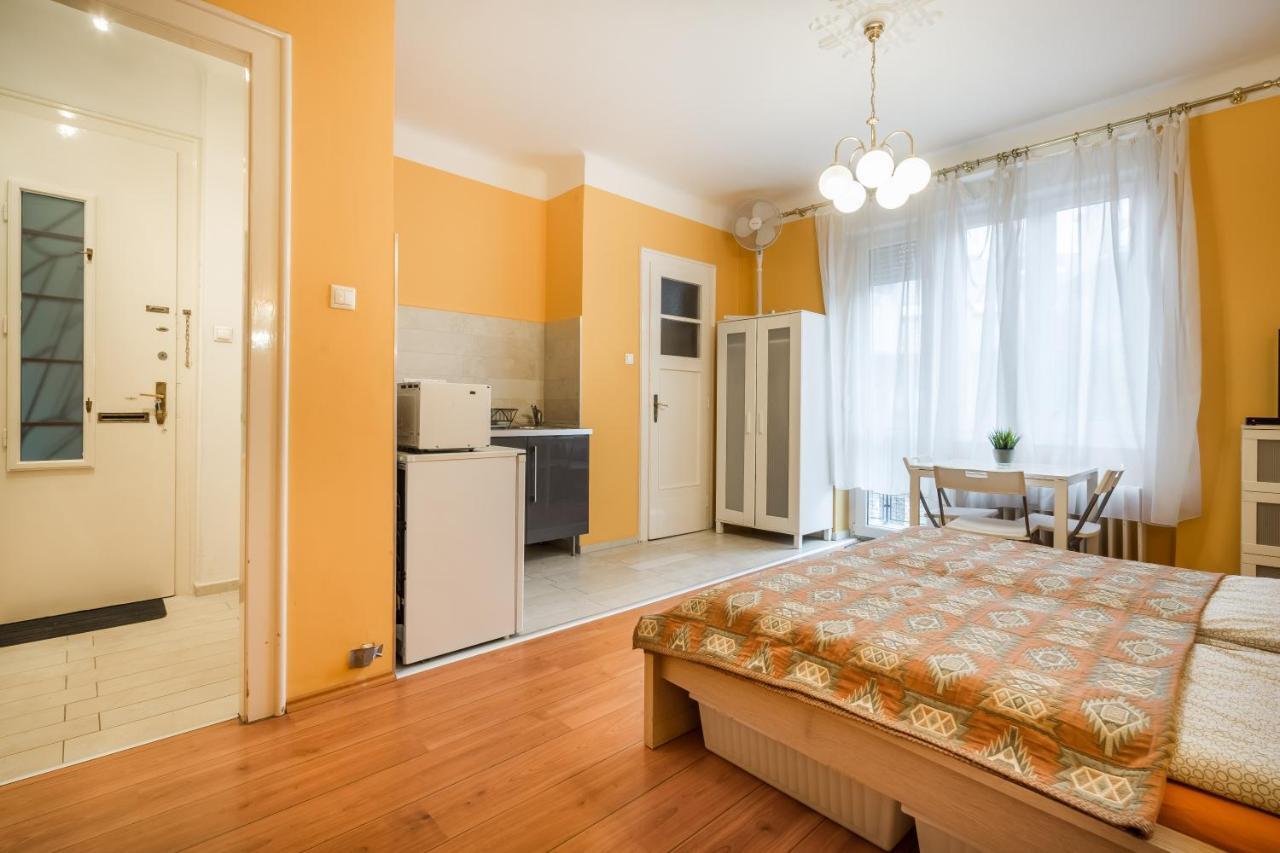 Bpr Cercle Point Apartment Будапеща Екстериор снимка