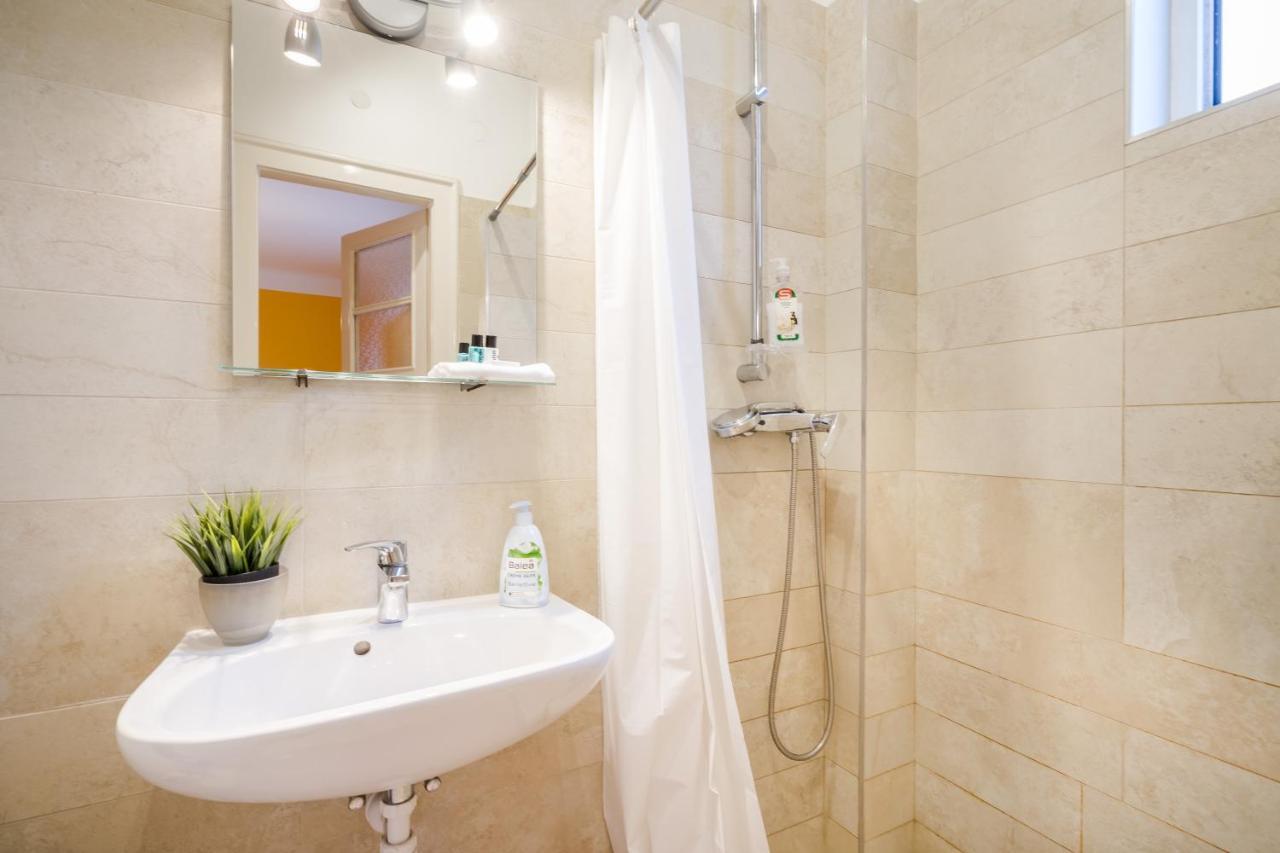 Bpr Cercle Point Apartment Будапеща Екстериор снимка